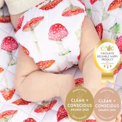 Designer bums - Red Caps Reusable Cloth Nappy